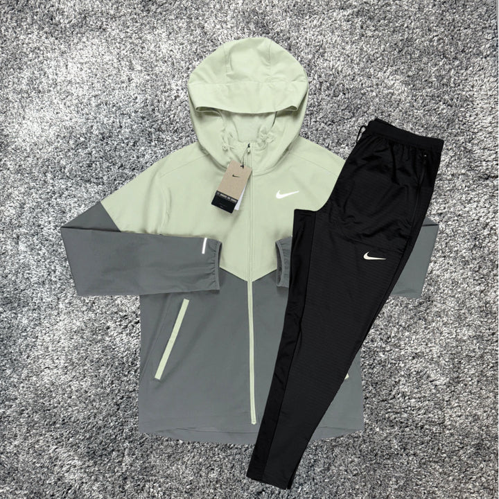 NIKE 'OLIVE GREEN' UV WINDRUNNER JACKET