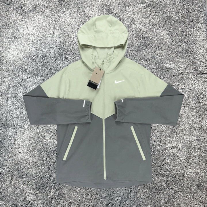 NIKE 'OLIVE GREEN' UV WINDRUNNER JACKET