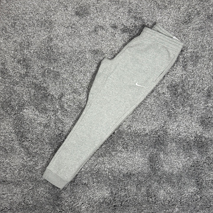 Nike Club Fleece Set Grey
