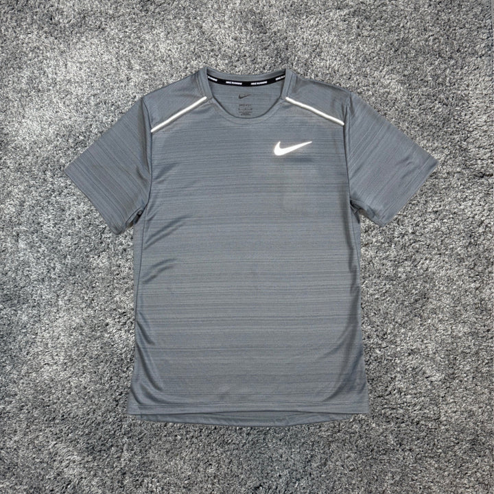 NIKE MILER T-SHIRT GREY